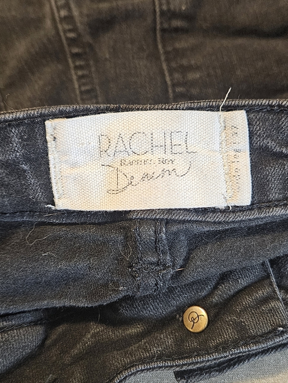 Rachel Roy Denim Black Cutoff Shorts Size 27 Raw Hem Low Rise - Picture 9 of 10